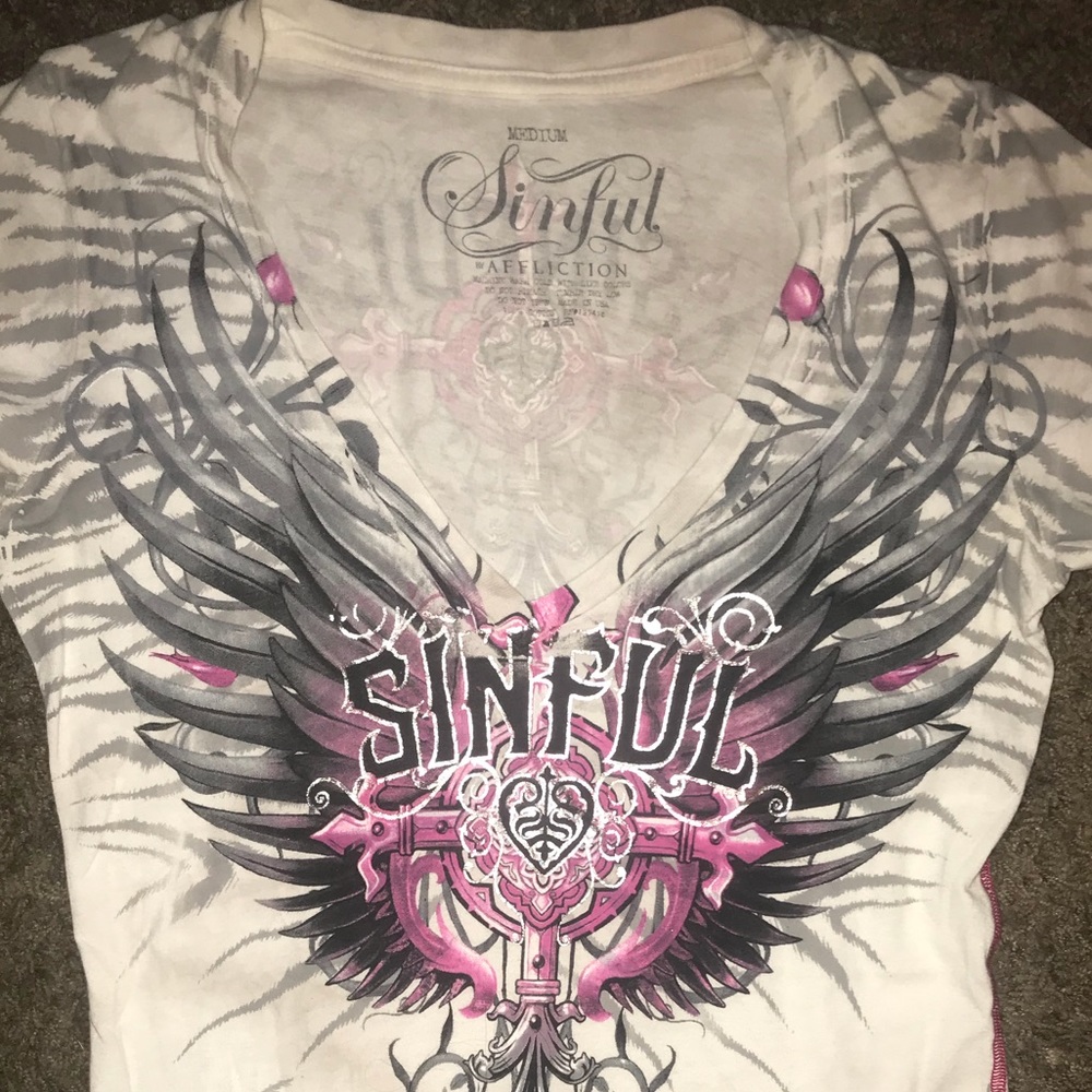 Affliction vneck tee